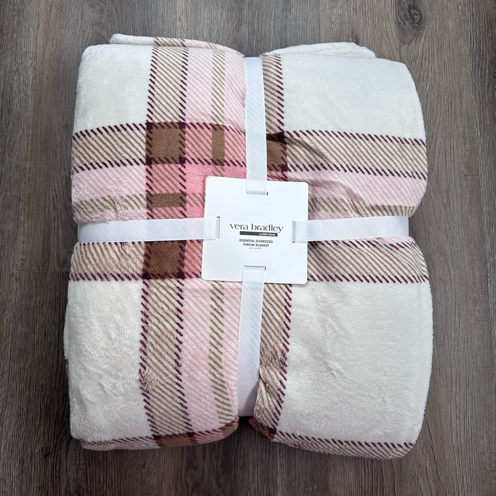 NWT Vera Bradley Essential Oversized Throw Blanket